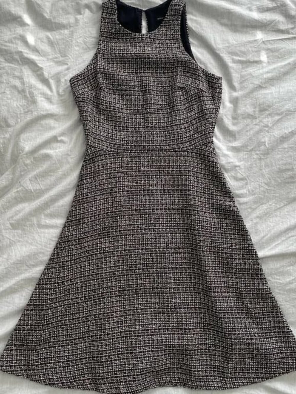Banana Republic Tweed Halter Dress Size 0 Burgundy Black Textured Fit & Flare